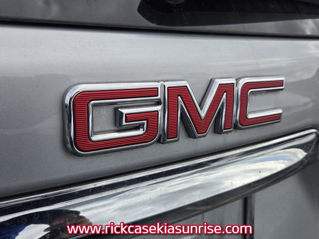 Used 2021 GMC Terrain SLE FWD image 9