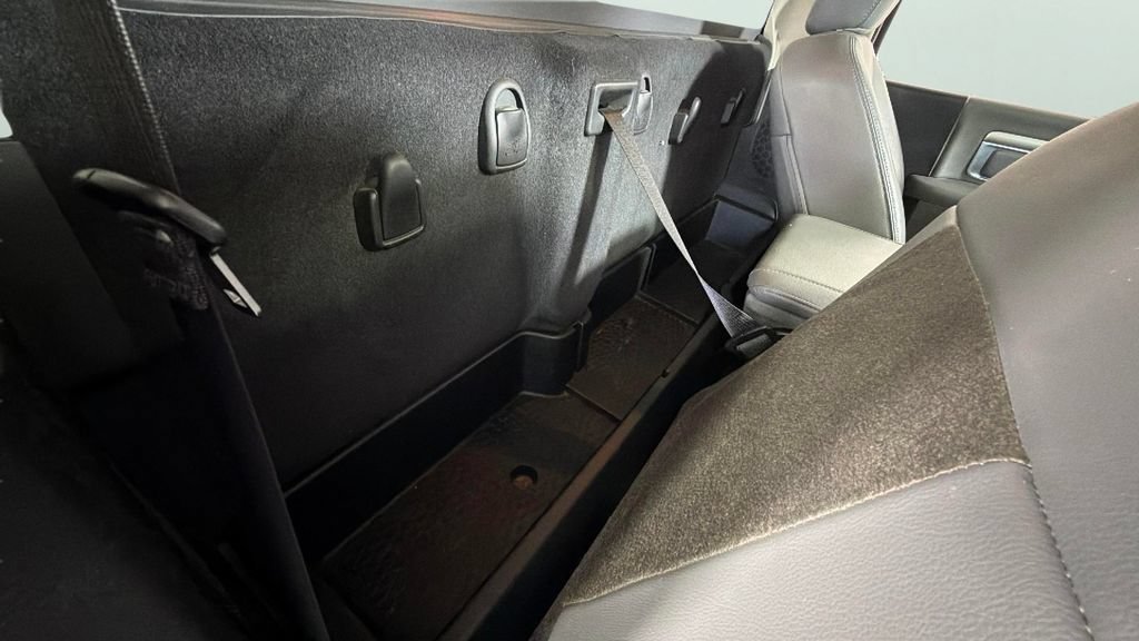 Used 2014 RAM 1500 Tradesman w/ Power & Remote Entry Group RWD image 31