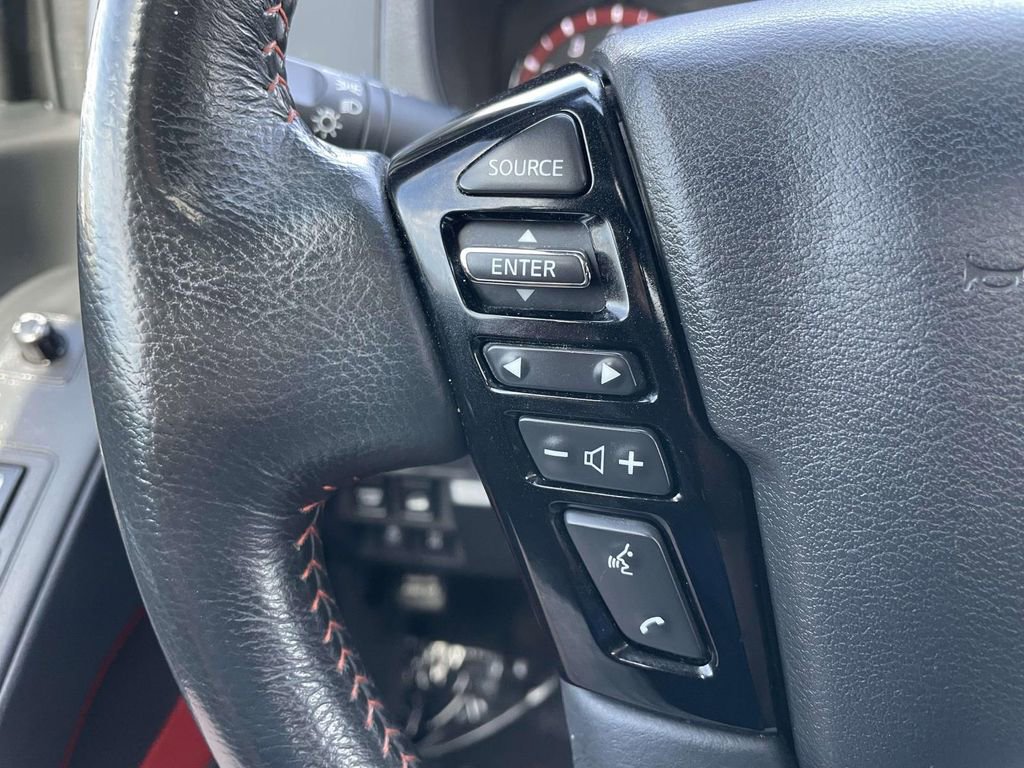 Used 2023 Nissan Frontier PRO-4X w/ Pro-4X Premium Package image 32