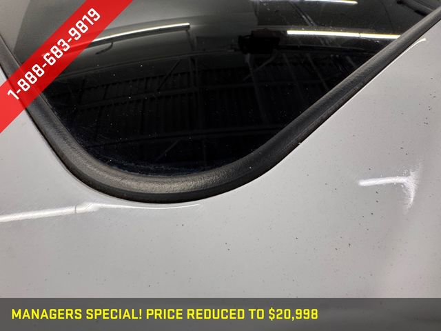 Used 2018 Toyota RAV4 XLE AWD/4WD image 23