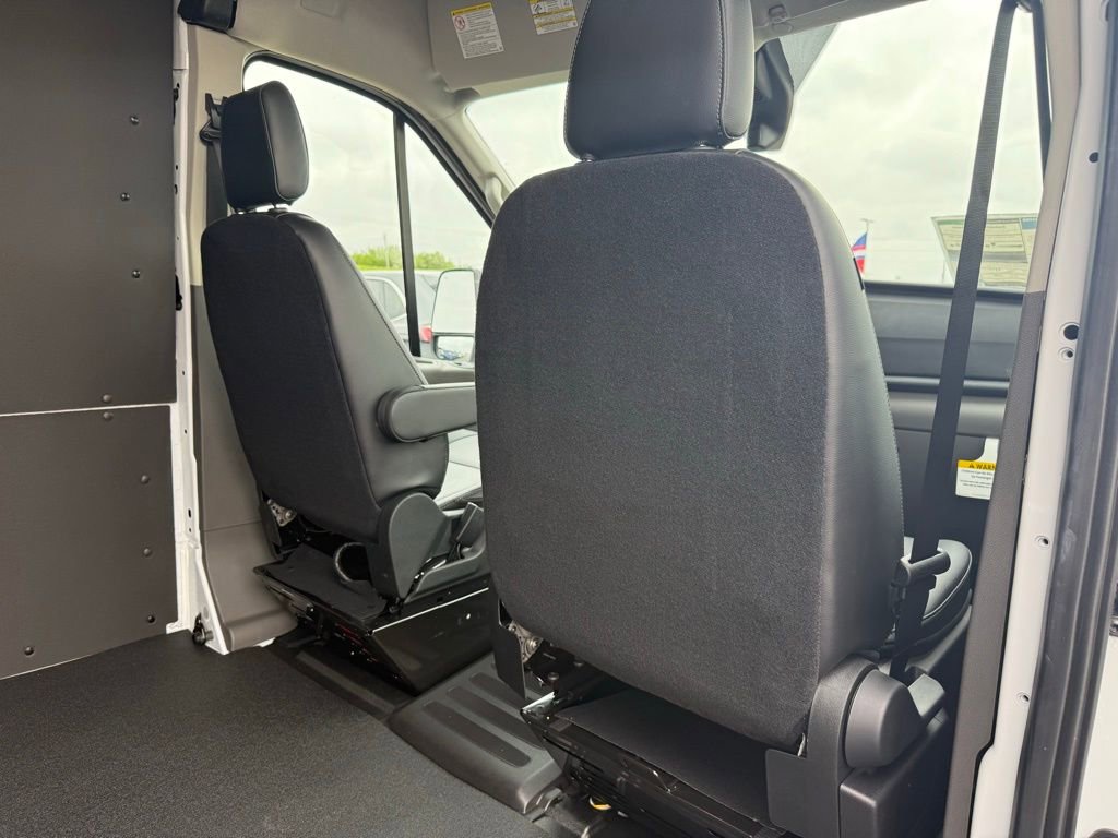New 2025 Ford Transit 250 148 Medium Roof Extended AWD w/ Exterior Upgrade Package image 46