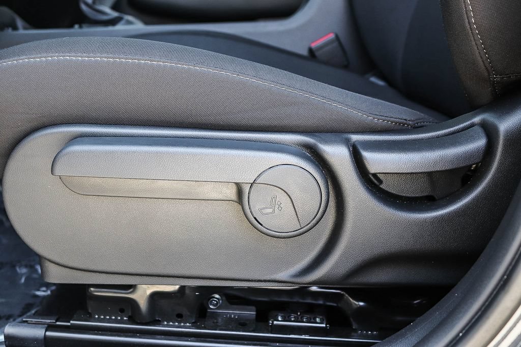 Used 2026 Hyundai Kona SE FWD image 24