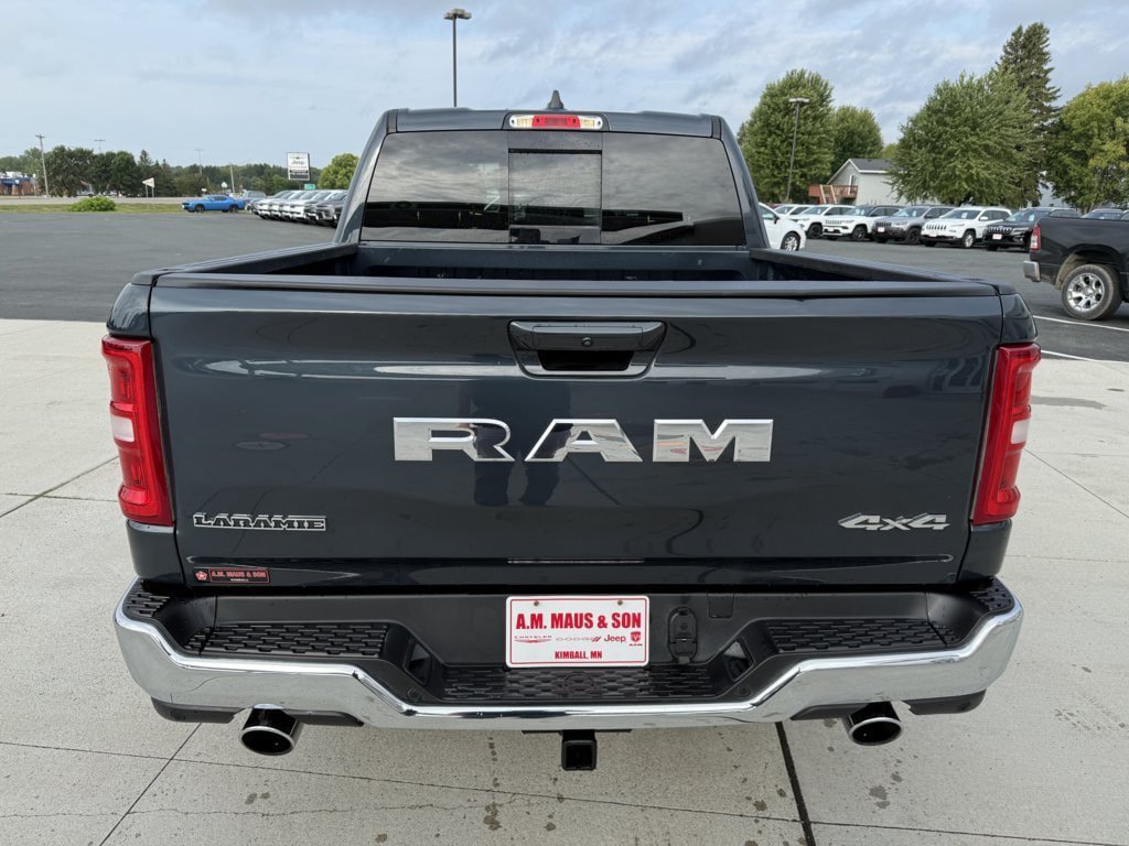 Used 2026 RAM 1500 Laramie AWD/4WD image 7