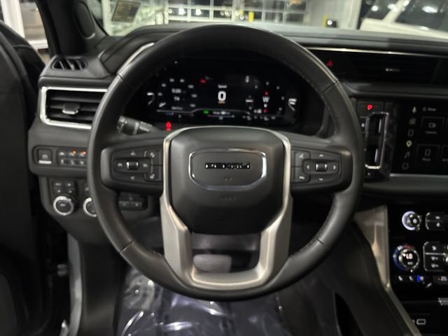 Used 2023 GMC Yukon Denali w/ Max Trailering Package AWD/4WD image 28