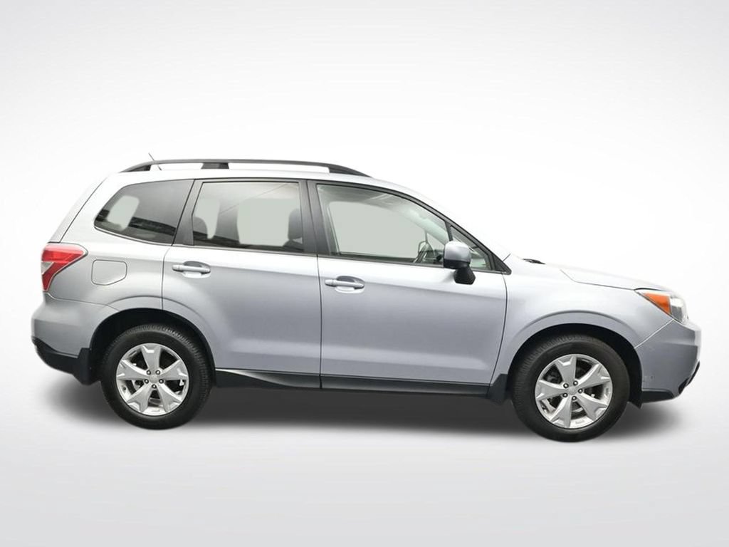 Used 2015 Subaru Forester 2.5i Premium w/ Popular Package #1 AWD/4WD image 9