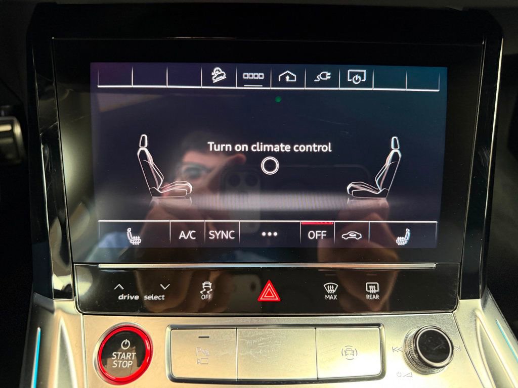 Used 2024 Audi SQ8 e-tron Premium Plus w/ AC Charging Package AWD/4WD image 25