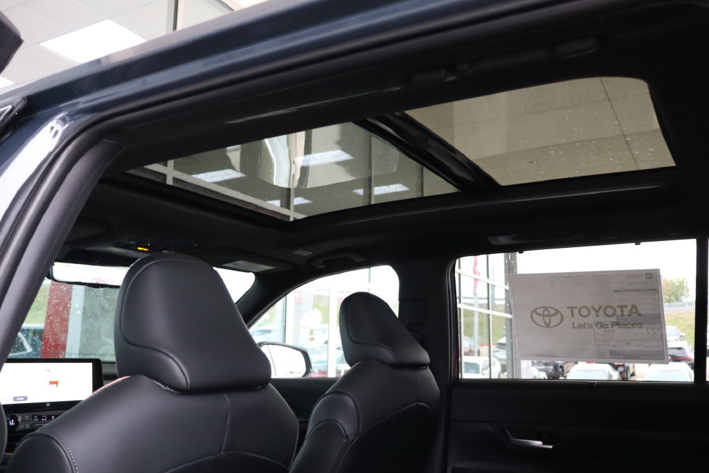 New 2026 Toyota Grand Highlander AWD Hybrid image 33