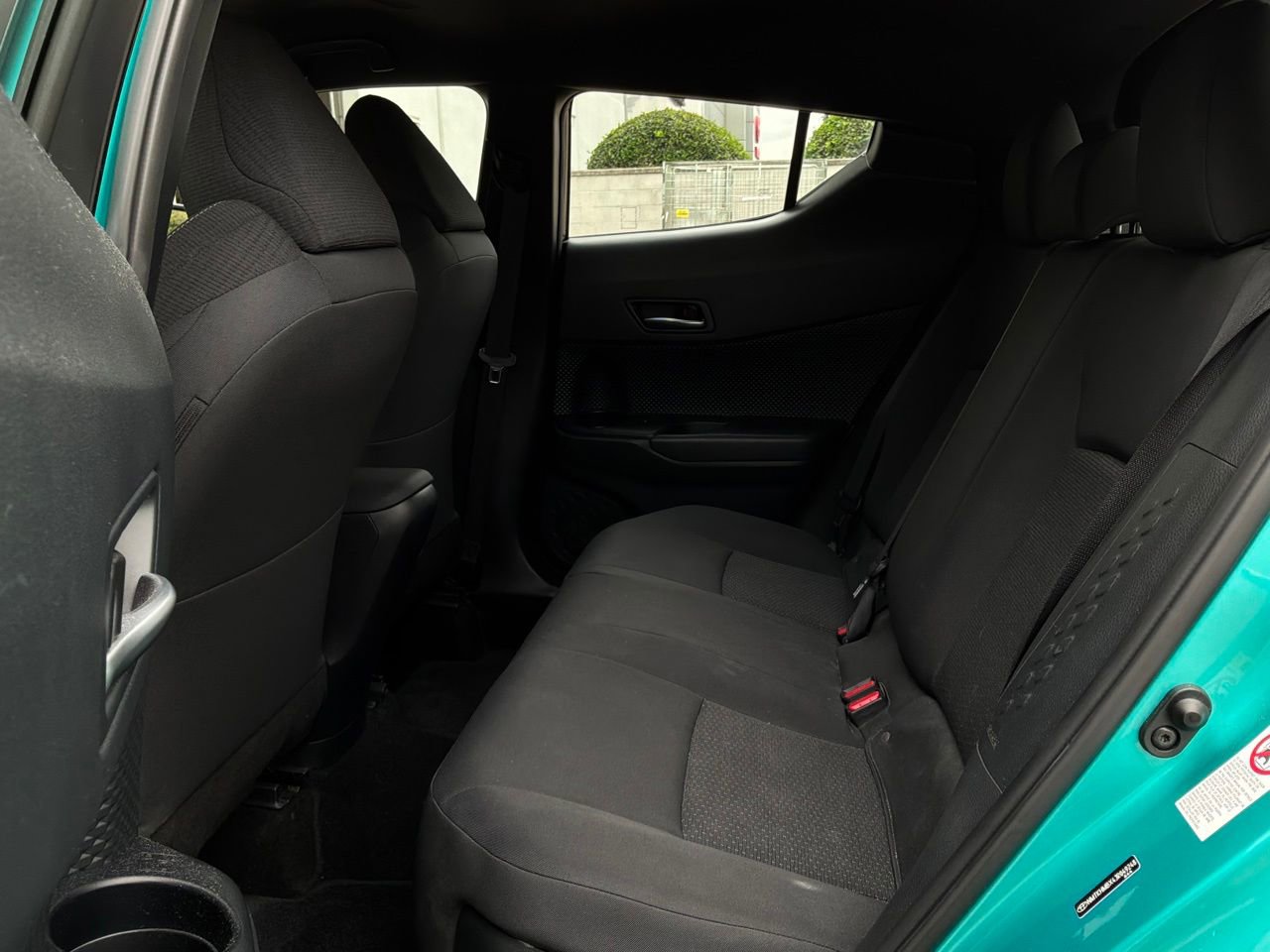Used 2018 Toyota C-HR XLE FWD image 11