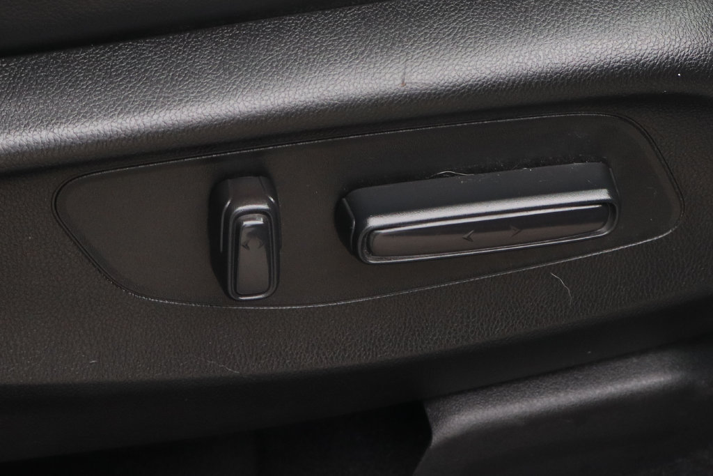 Used 2023 Honda CR-V EX-L image 20