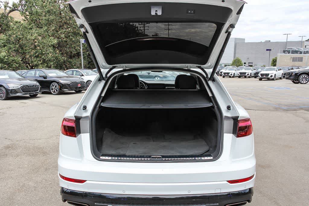 Used 2024 Audi Q8 Prestige w/ Prestige Package AWD/4WD image 26