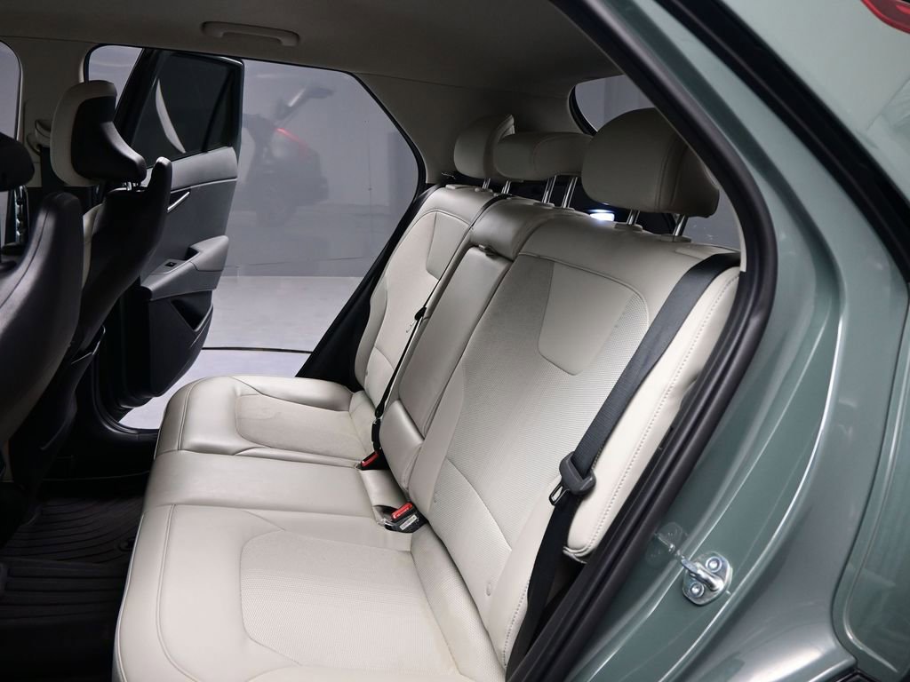 Used 2023 Kia Niro EX Touring image 26