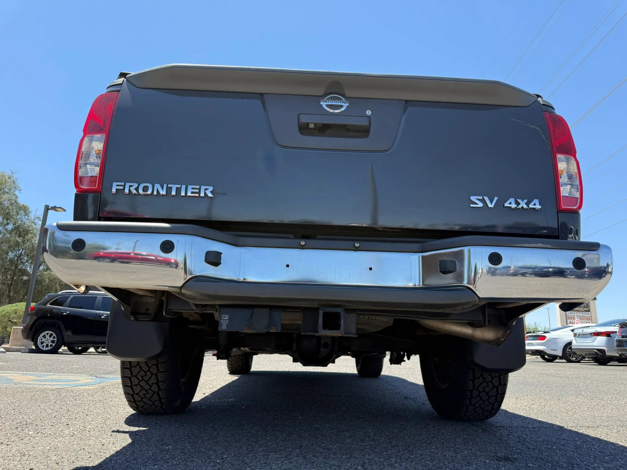 Used 2015 Nissan Frontier SV w/ SV Value Truck Package AWD/4WD image 43