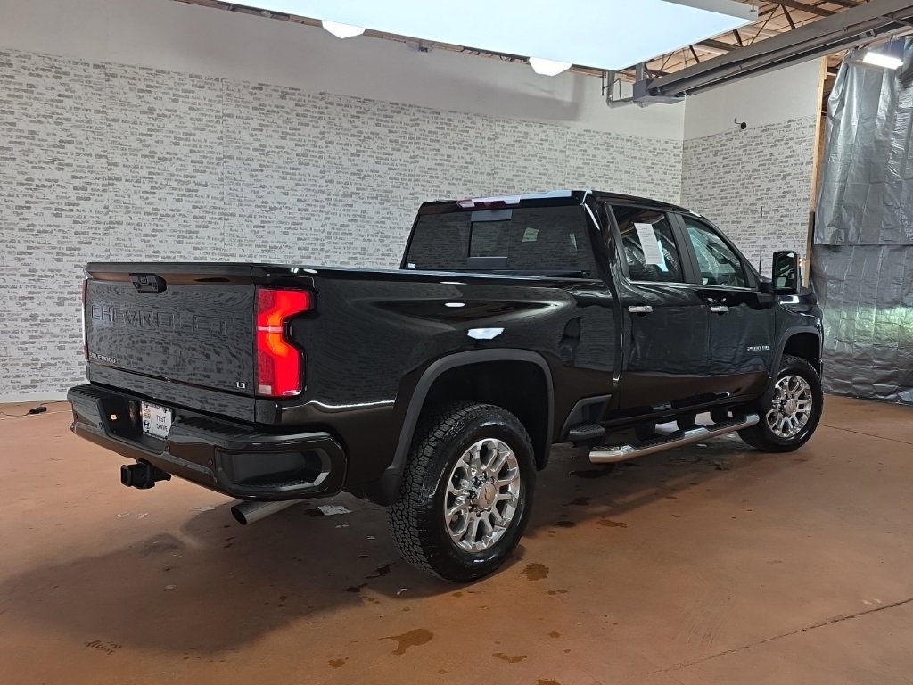 Used 2025 Chevrolet Silverado 2500 LT w/ Z71 Chrome Sport Edition image 8