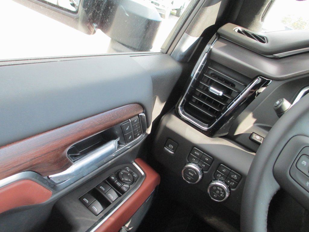 New 2026 GMC Sierra 3500 Denali Ultimate image 18