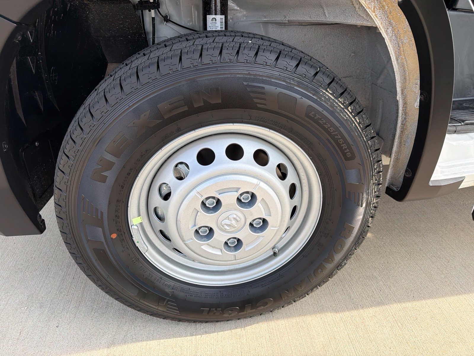 New 2027 RAM ProMaster 3500 w/ Safety Group FWD image 12
