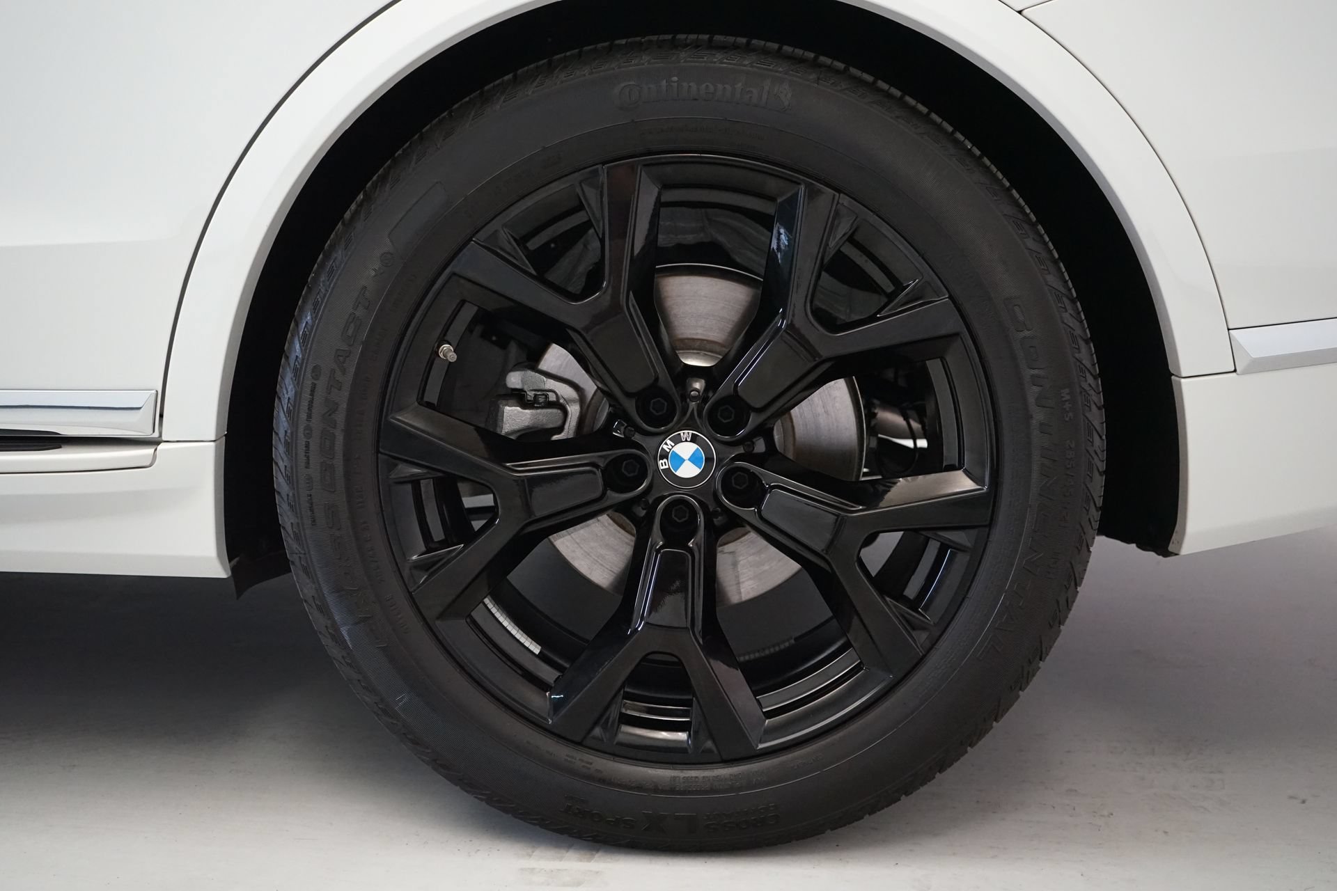 Used 2026 BMW X7 xDrive40i AWD/4WD image 35