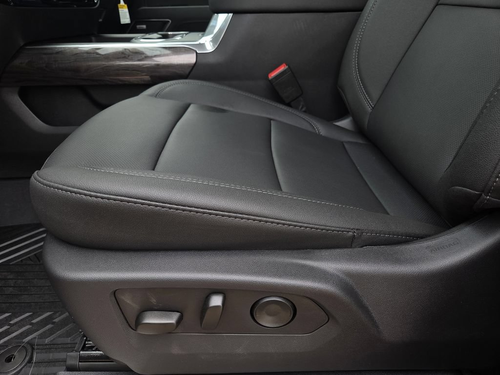 New 2026 Chevrolet Silverado 2500 LTZ w/ Trail Boss Package AWD/4WD image 16