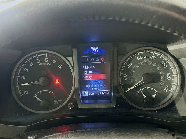 Used 2022 Toyota Tacoma TRD Off-Road w/ Technology Package AWD/4WD image 5