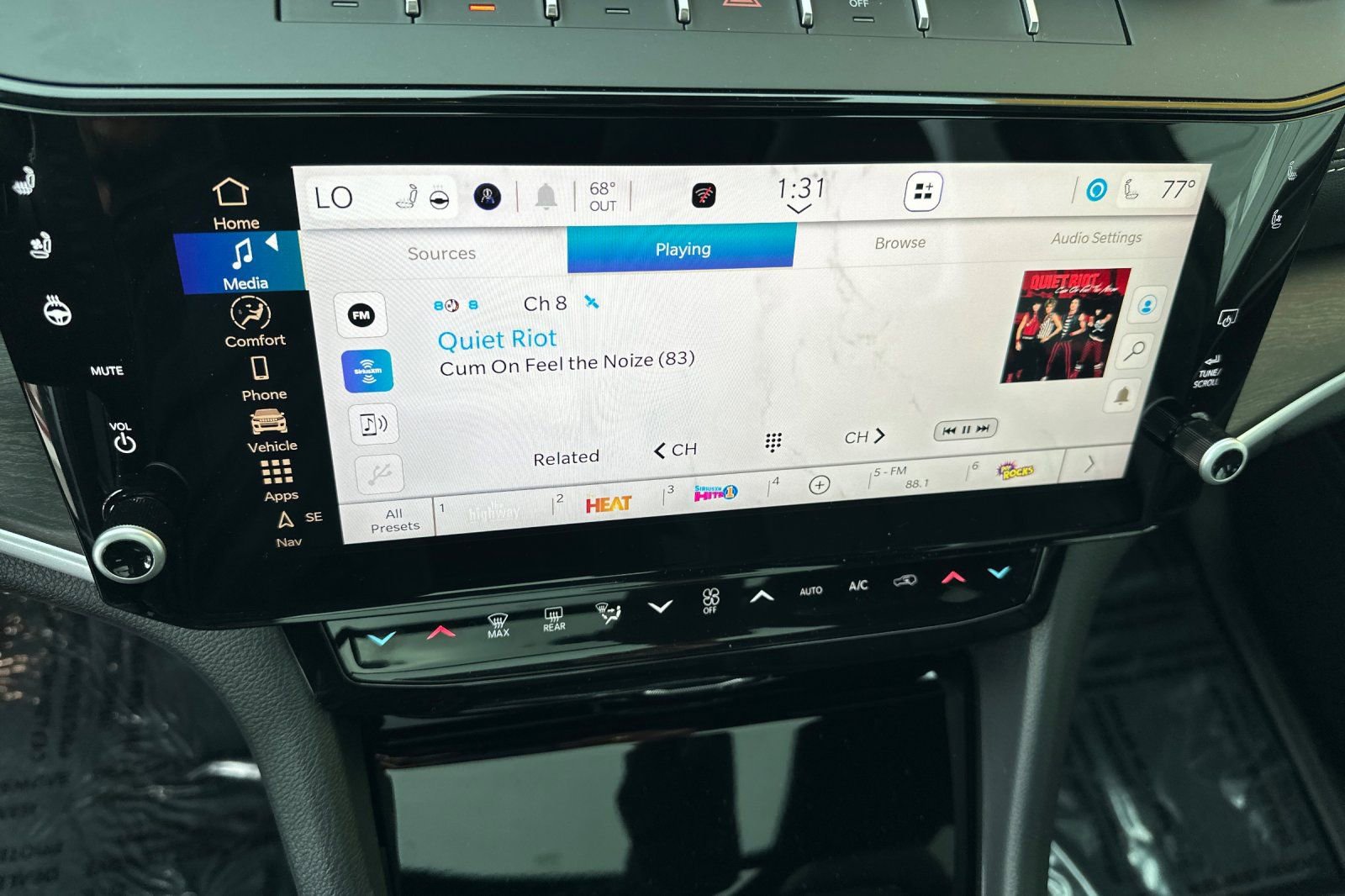 New 2026 Jeep Grand Cherokee Limited image 22