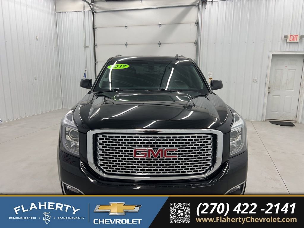 Used 2017 GMC Yukon SLE w/ SLE Value Package image 7