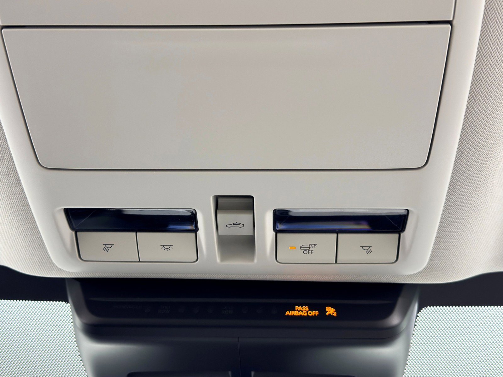 Used 2025 MAZDA CX-90 3.3 Turbo w/ Premium Plus Pkg image 33