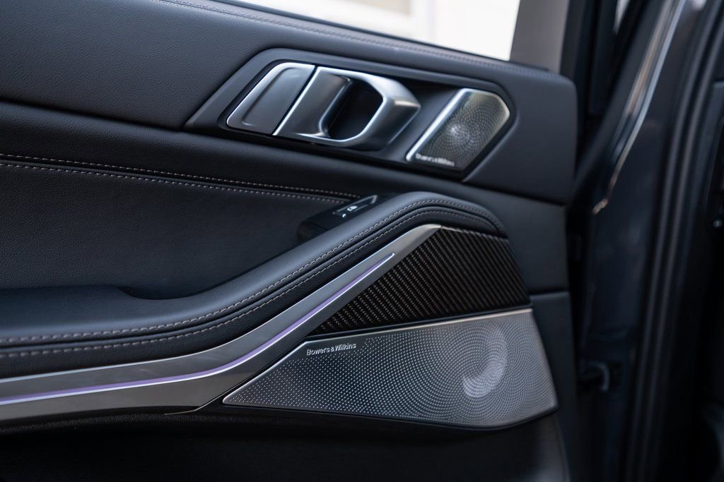 New 2026 BMW X5 M60i image 20