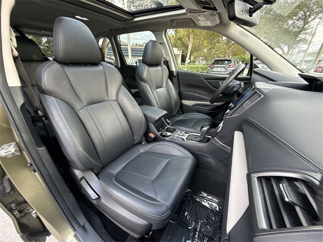 Used 2022 Subaru Forester Limited image 26