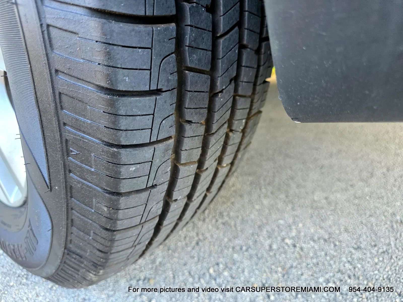 Used 2017 Kia Sorento LX FWD image 54