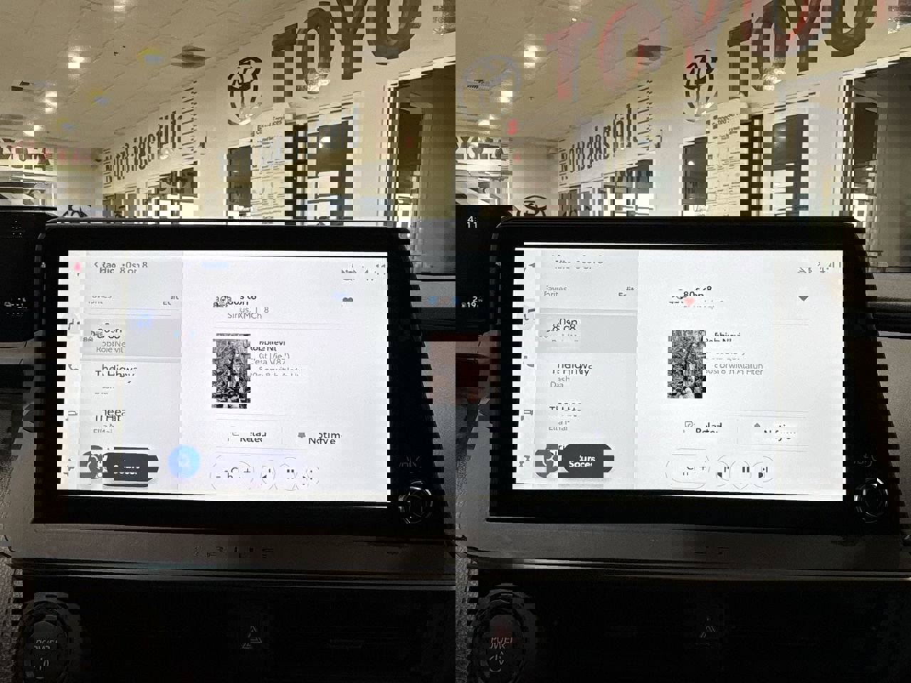 New 2026 Toyota Prius Plug-In Hybrid image 17