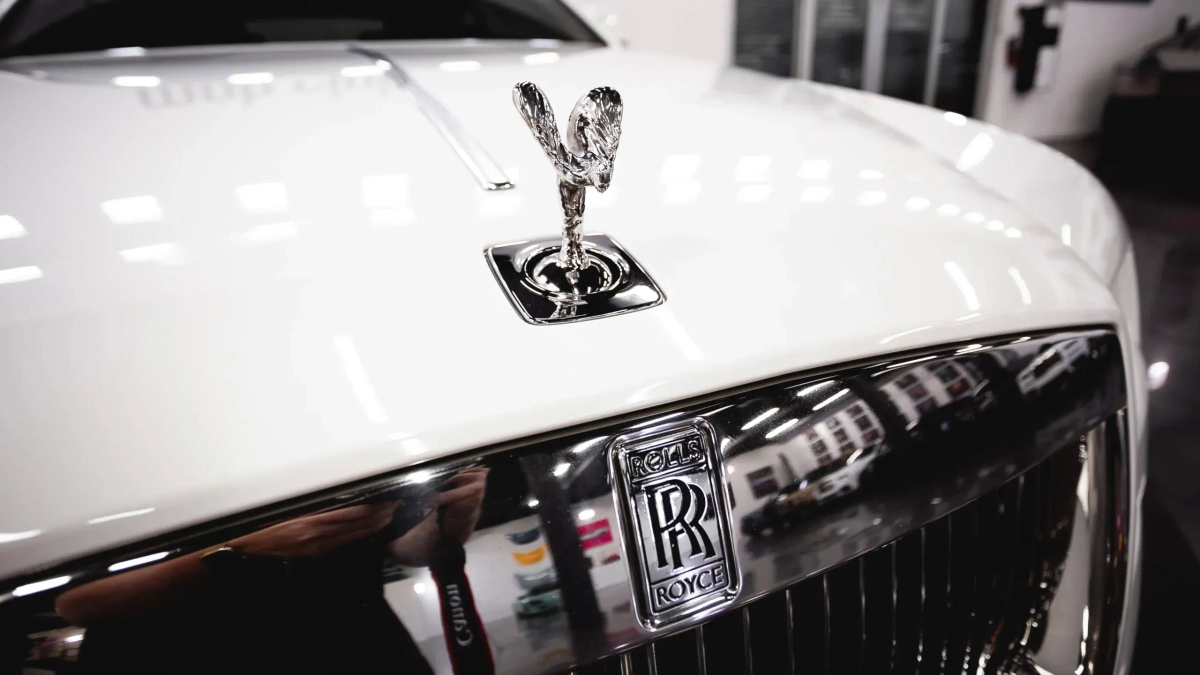 Used 2015 Rolls-Royce Wraith RWD image 11