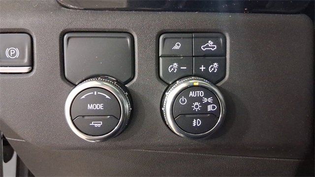 Used 2025 GMC Sierra 1500 SLT image 31