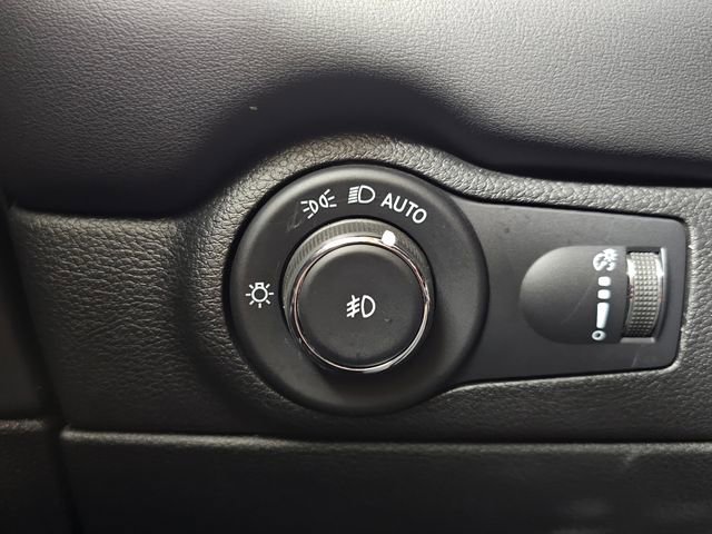 Used 2022 Dodge Durango R/T AWD/4WD image 39