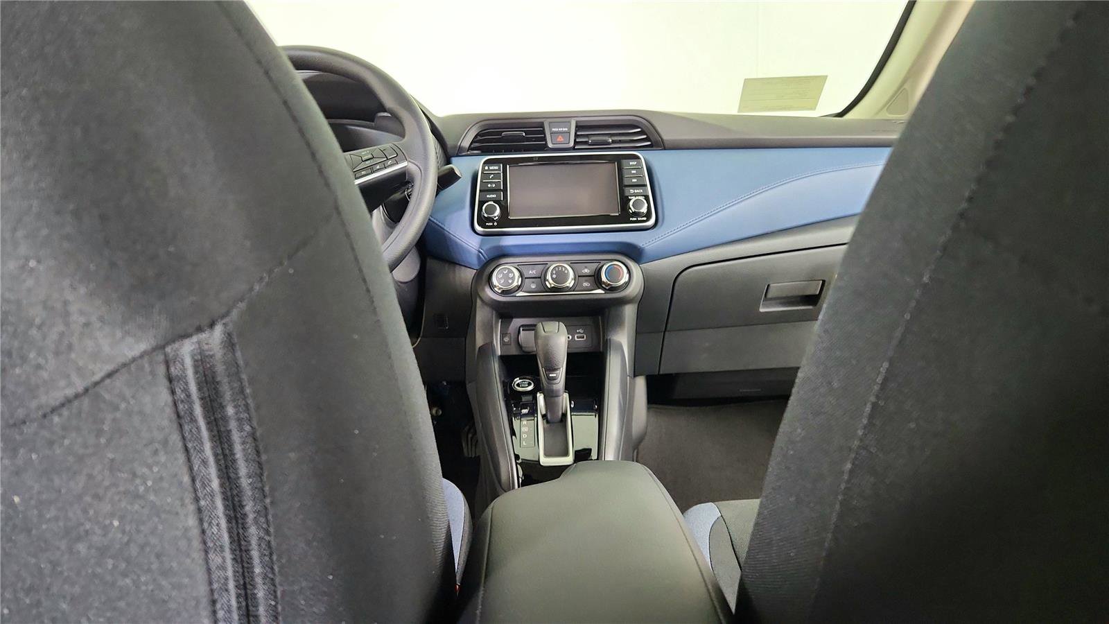 New 2025 Nissan Versa SV w/ Trunk Package image 19