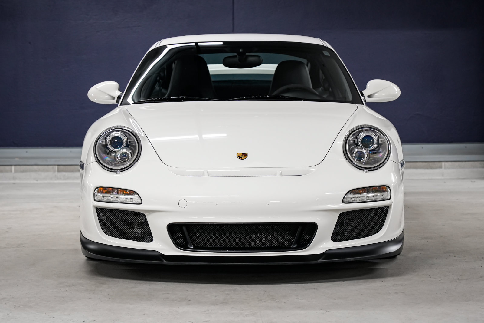 Used 2010 Porsche 911 GT3 RWD image 5