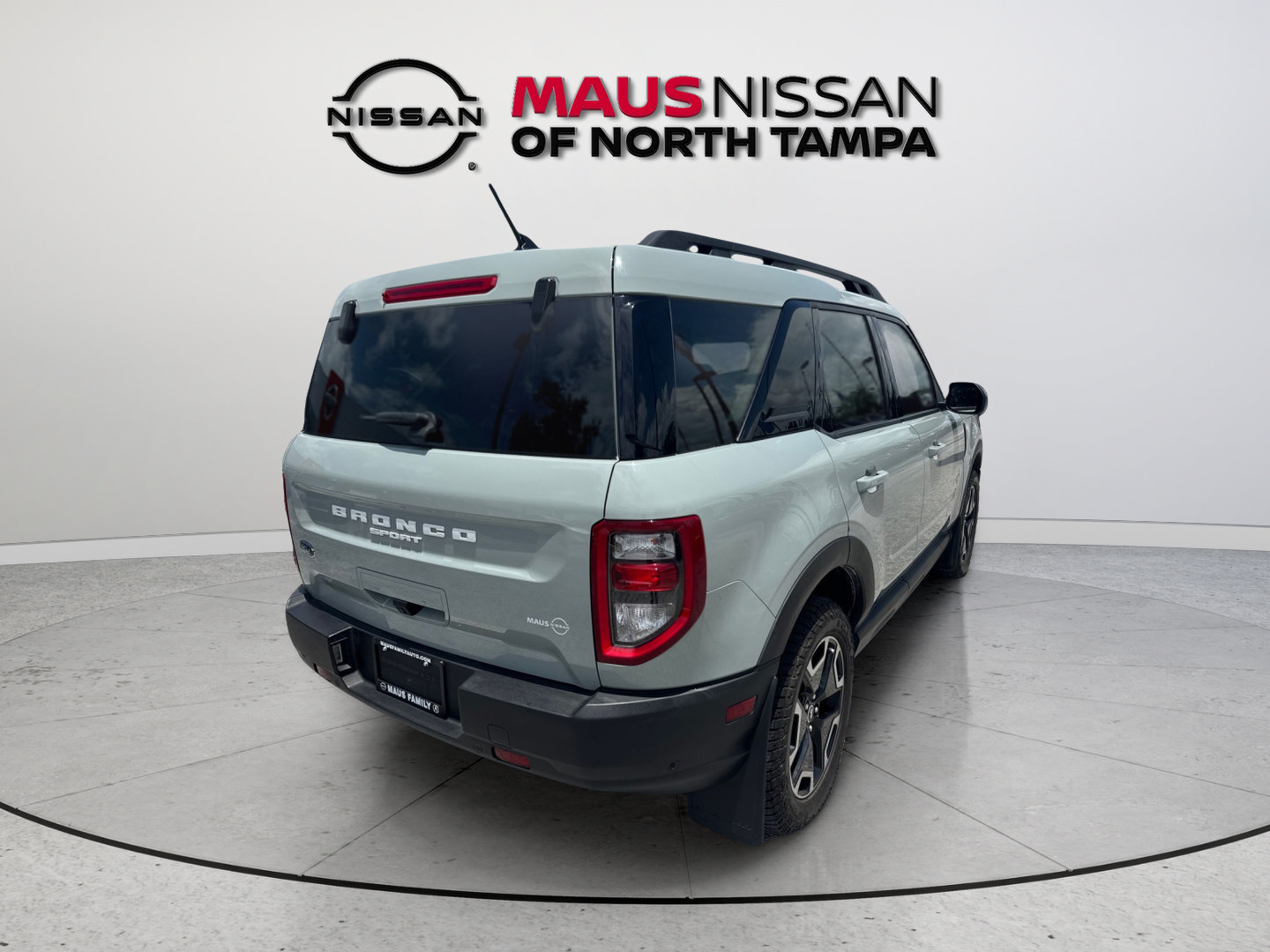 Used 2023 Ford Bronco Sport Outer Banks AWD/4WD image 10
