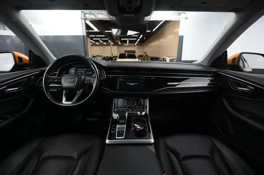 Used 2021 Audi Q8 Premium Plus AWD/4WD image 23