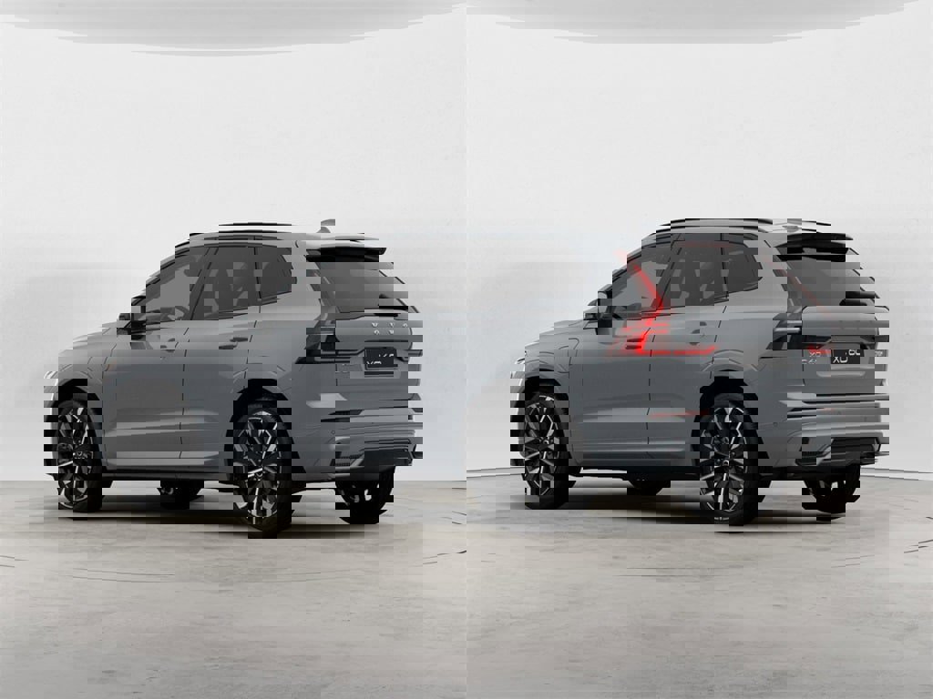 New 2026 Volvo XC60 T8 Ultra w/ Protection Package Premier image 3