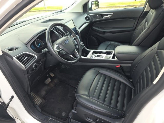 Used 2024 Ford Edge SEL w/ Convenience Package image 8