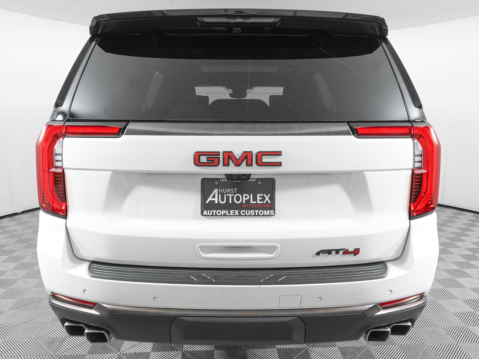 Used 2026 GMC Yukon AT4 Ultimate AWD/4WD image 6
