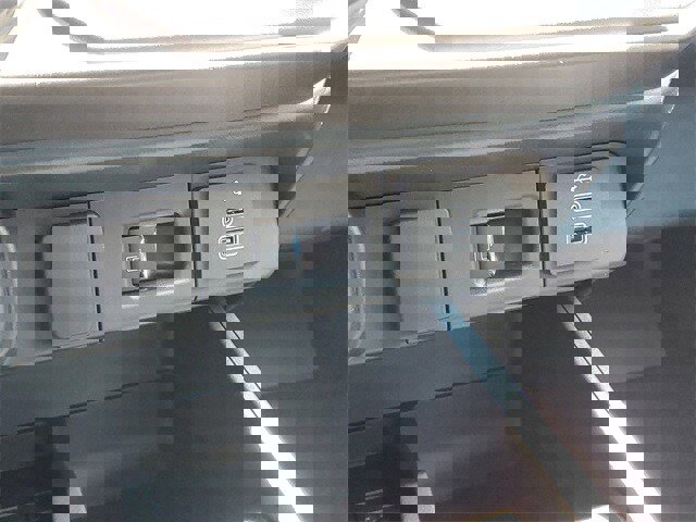 New 2025 Ford Maverick Lariat image 26