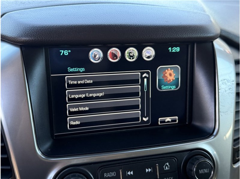 Used 2016 Chevrolet Suburban LT image 48