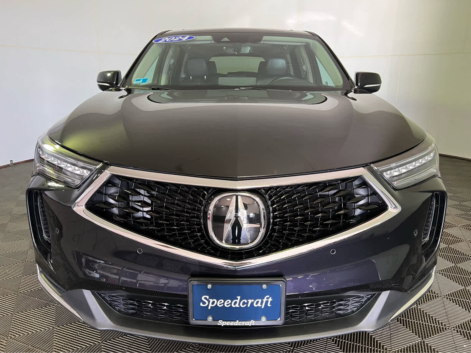 Certified 2024 Acura RDX SH-AWD w/ Technology Package image 2