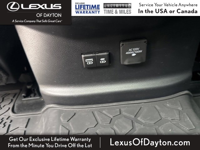 Used 2025 Toyota Sequoia TRD Pro image 39