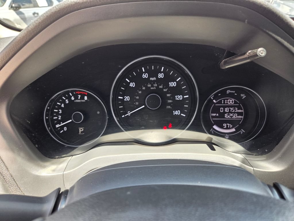 Used 2021 Honda HR-V LX image 29