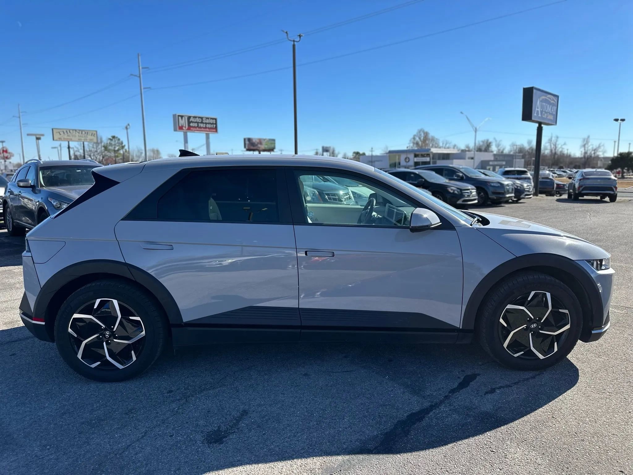 Used 2023 Hyundai Ioniq 5 SEL image 5