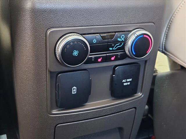 Used 2024 Ford Explorer Platinum w/ Technology Package AWD/4WD image 18