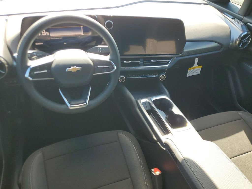 New 2026 Chevrolet Equinox EV LT image 19