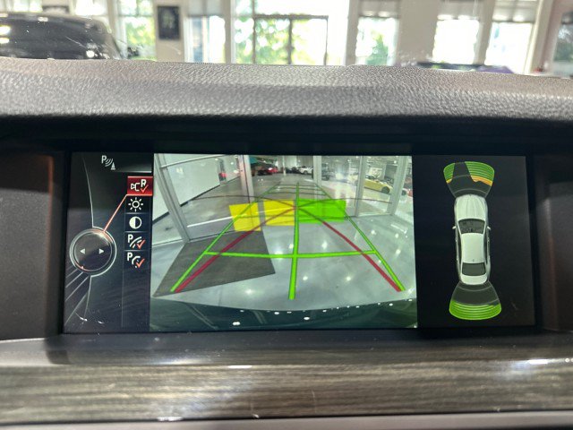 Used 2013 BMW 550i Sedan RWD image 66
