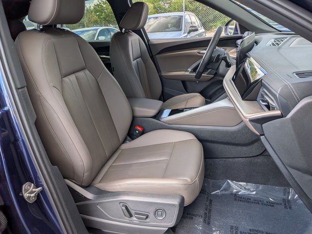 Certified 2025 Audi Q5 Premium w/ Convenience Package AWD/4WD image 24