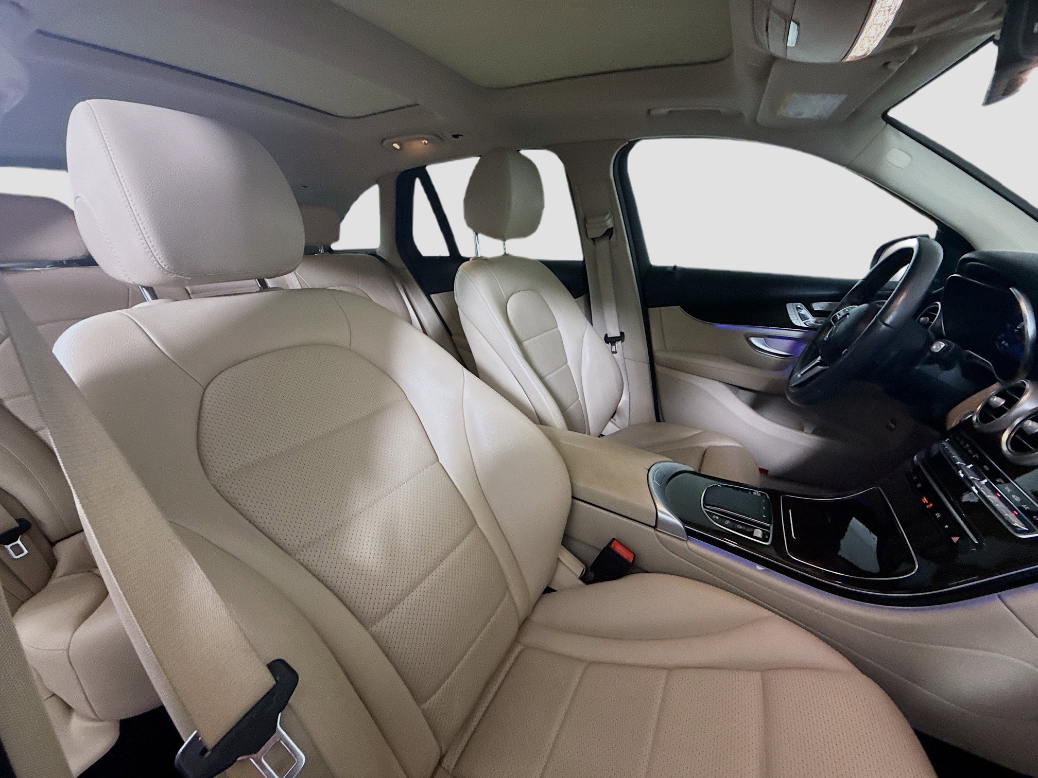 Used 2022 Mercedes-Benz GLC 300 w/ Premium Package Lite image 29